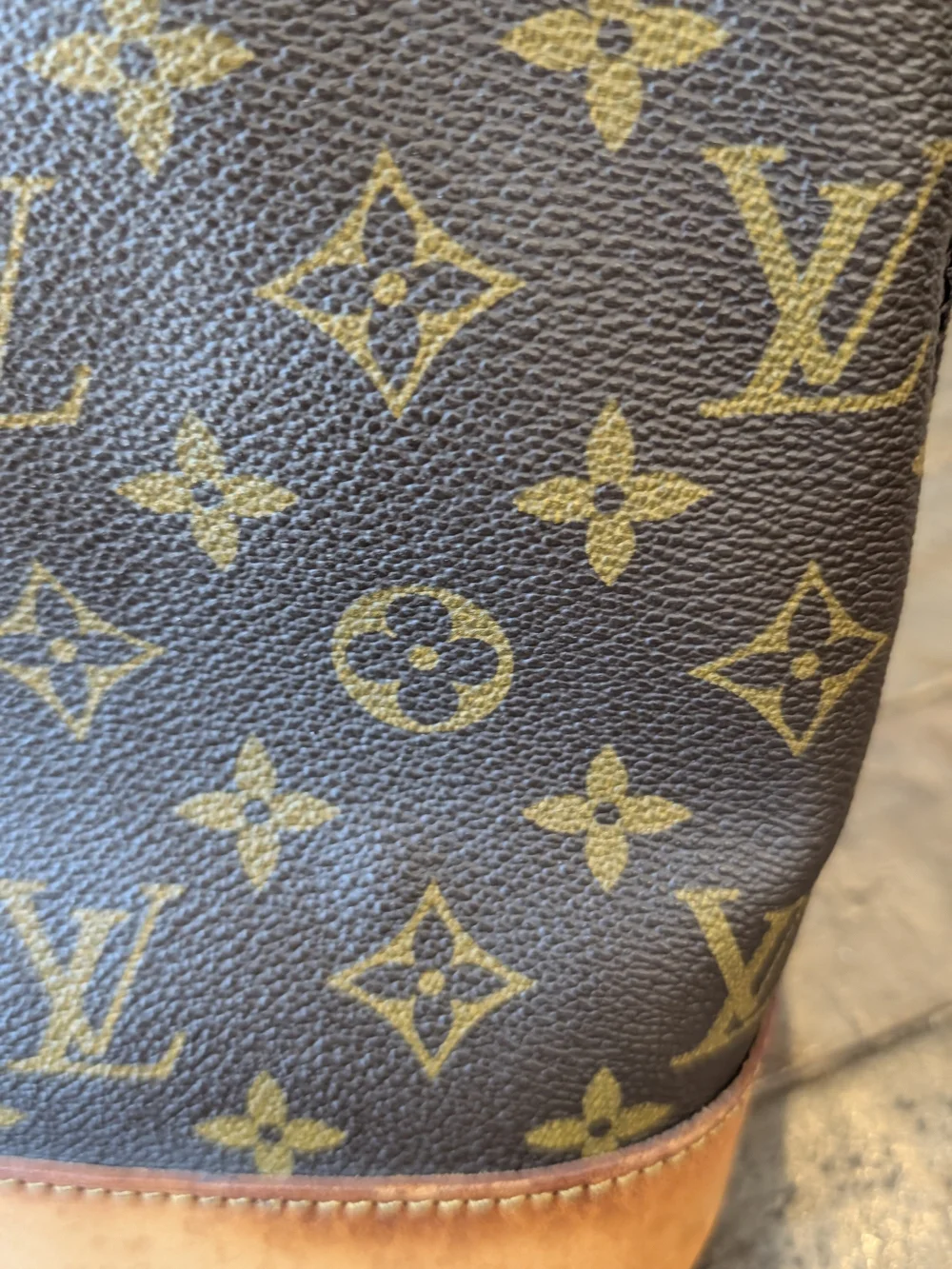 Louis Vuitton Vintage Monogram PM Alma